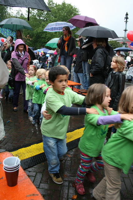 gal/2010/2010 Saitentwist Essen Original Moderation und  Projekte Kitas und Schulen/2010 Saitentwist 12.09. Moder uSaitentwistprojekte Kita u Schule 116.jpg